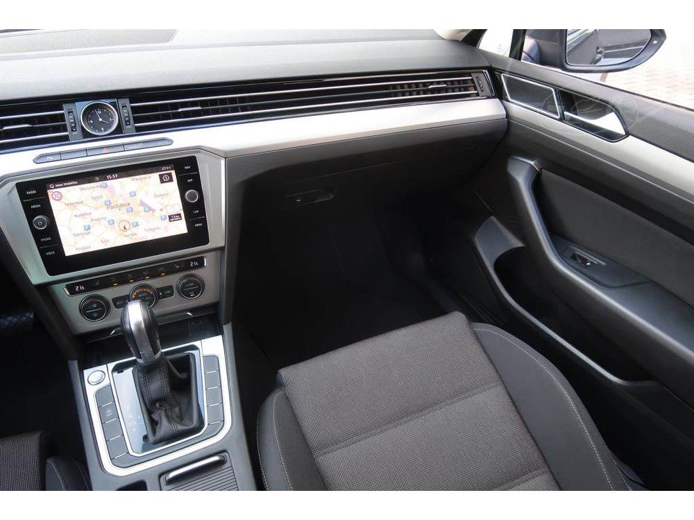 Volkswagen Passat 2.0 TDI, Automat, Serv.kniha