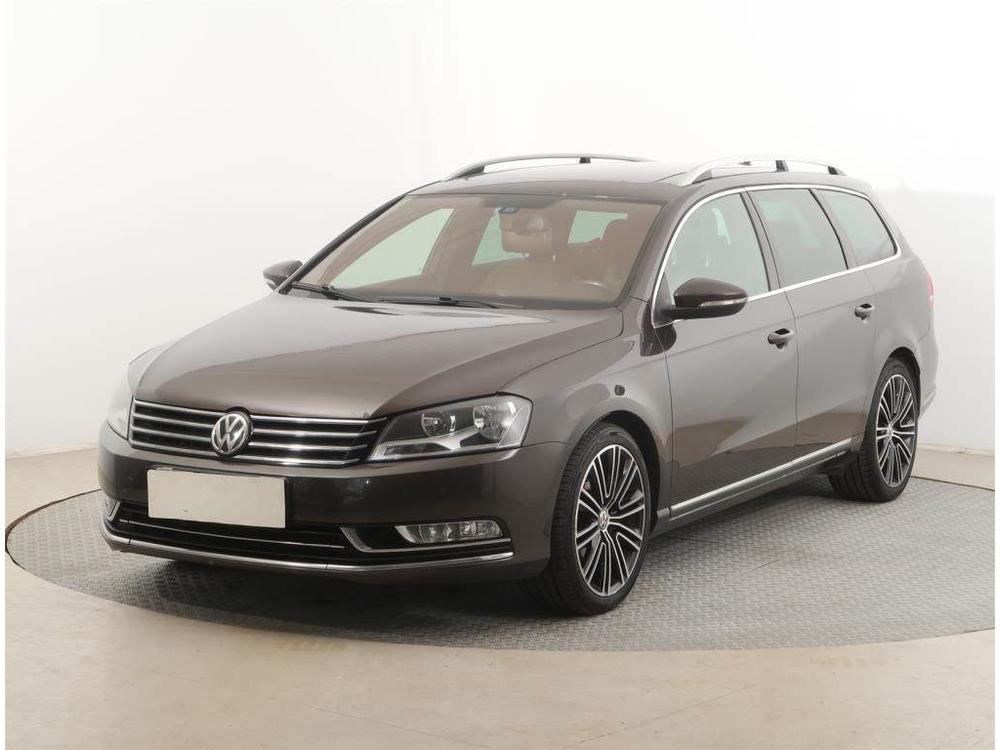 Volkswagen Passat 2.0 TDI, Navi, Koen sedaky