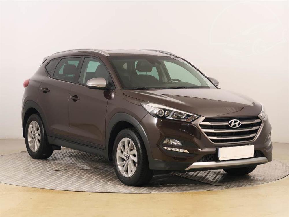 Prodm Hyundai Tucson 1.6 T-GDI, Serv.kniha, Navi