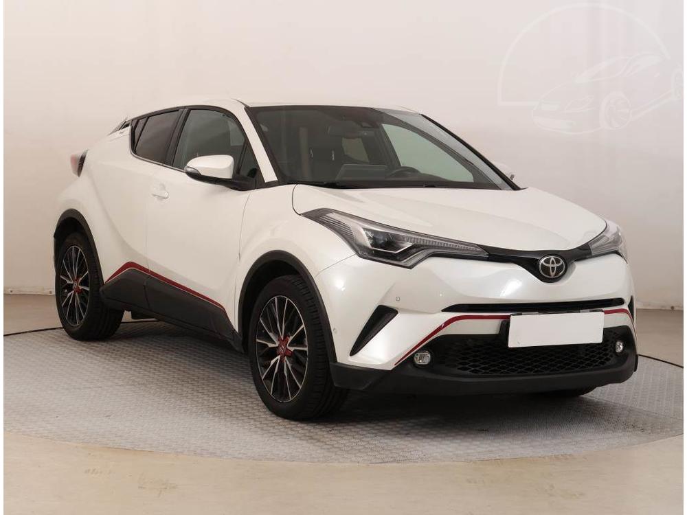 Prodm Toyota C-HR 1.2 Turbo, 4X4, Automat, R