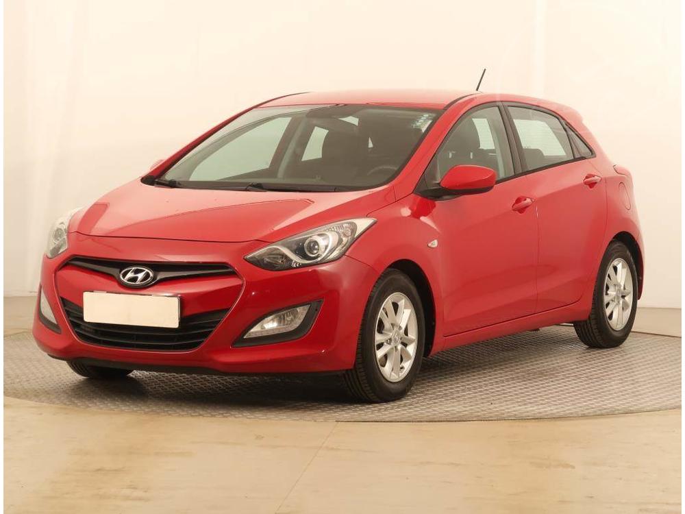 Hyundai i30 1.4 CVVT, Klima, El. okna