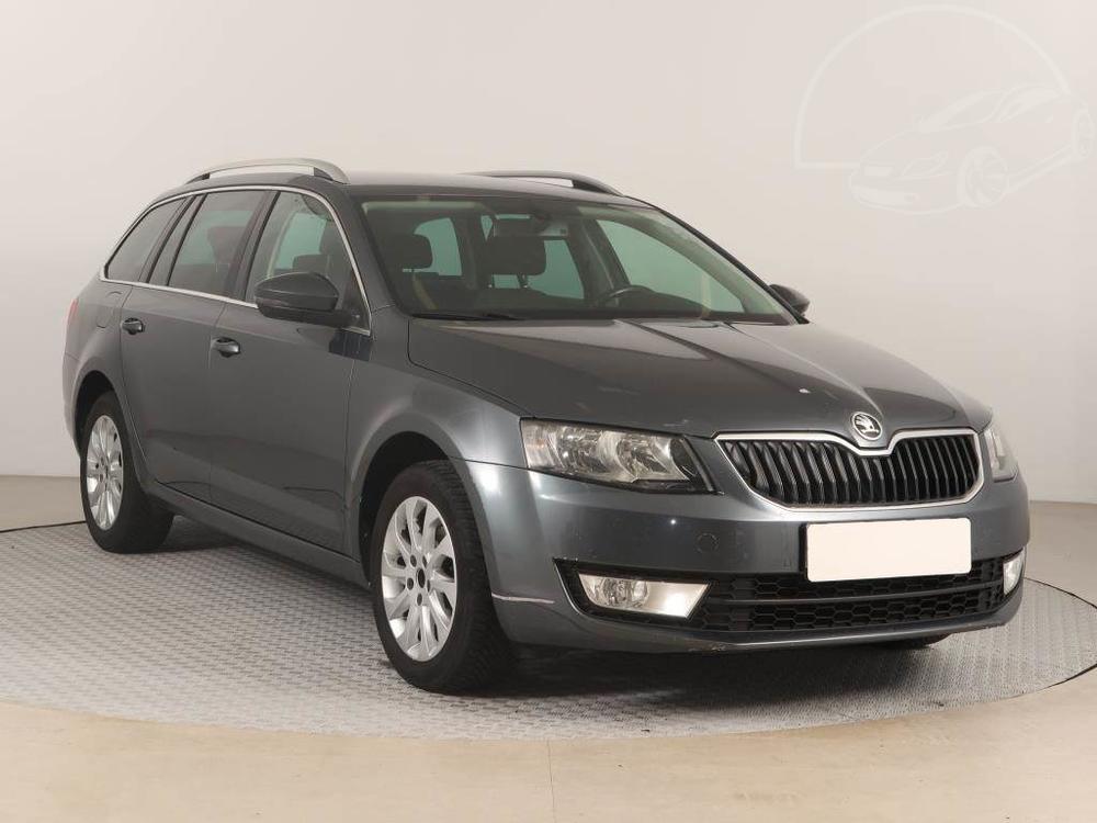 koda Octavia 1.2 TSI, Navi