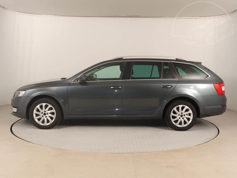 koda Octavia 1.2 TSI, Navi