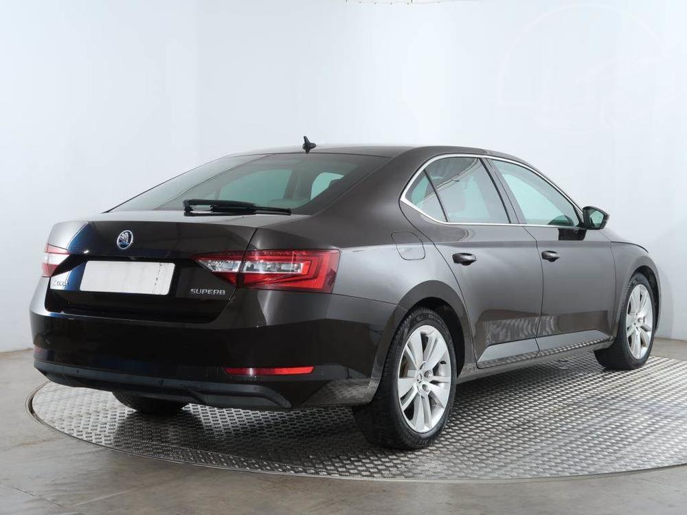 koda Superb 2.0 TDI, Style, Automat, Ke