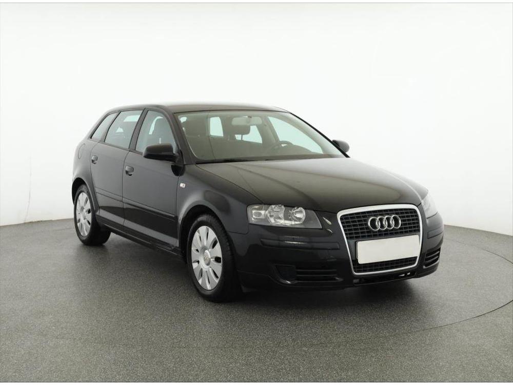 Prodm Audi A3 1.6, Serv.kniha