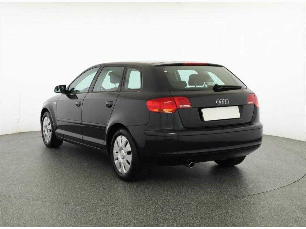 Audi A3 1.6, Serv.kniha