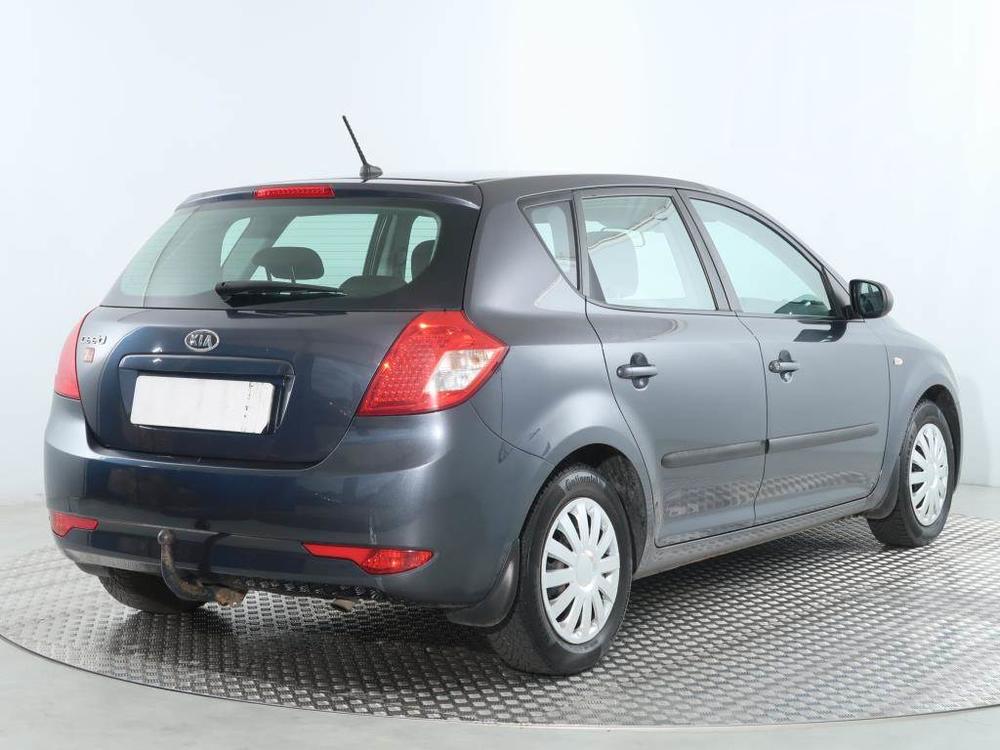 Kia Ceed 1.4 CVVT, po STK, Tan