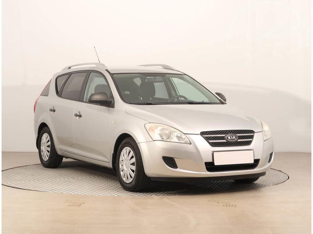 Kia Ceed 1.4 CVVT, Serv.kniha, nov STK