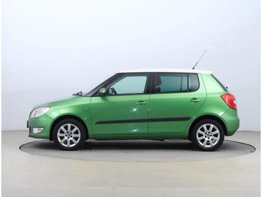 koda Fabia 1.2 TSI, Ambition, Serv.kniha