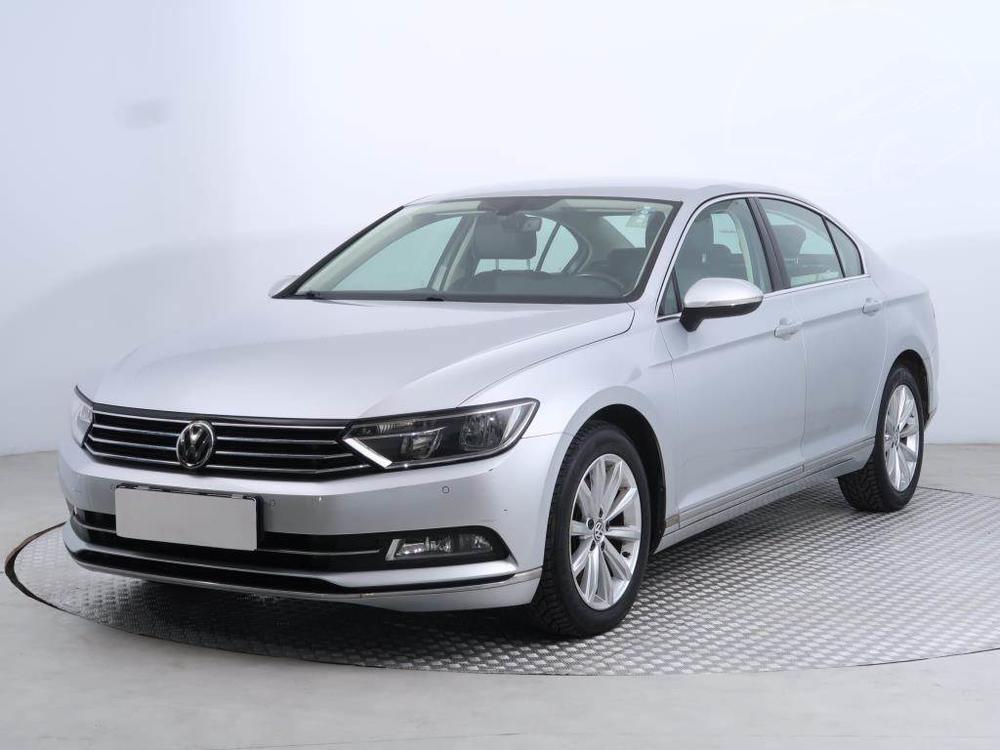 Volkswagen Passat 2.0 TDI, Serv.kniha, Ke