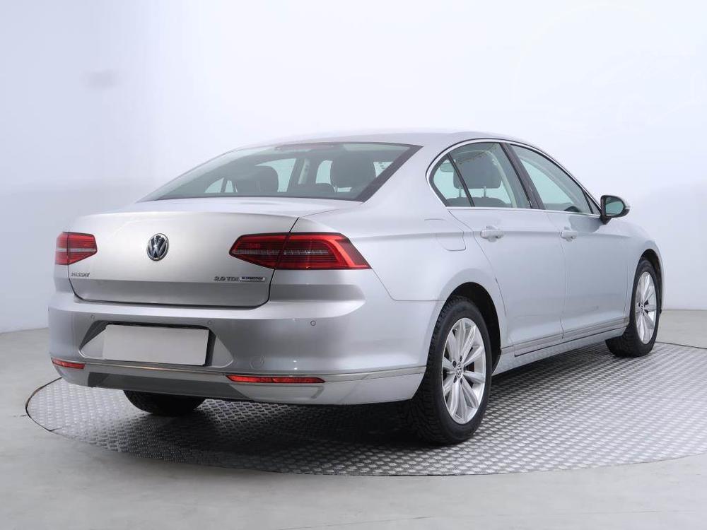 Volkswagen Passat 2.0 TDI, Serv.kniha, Ke