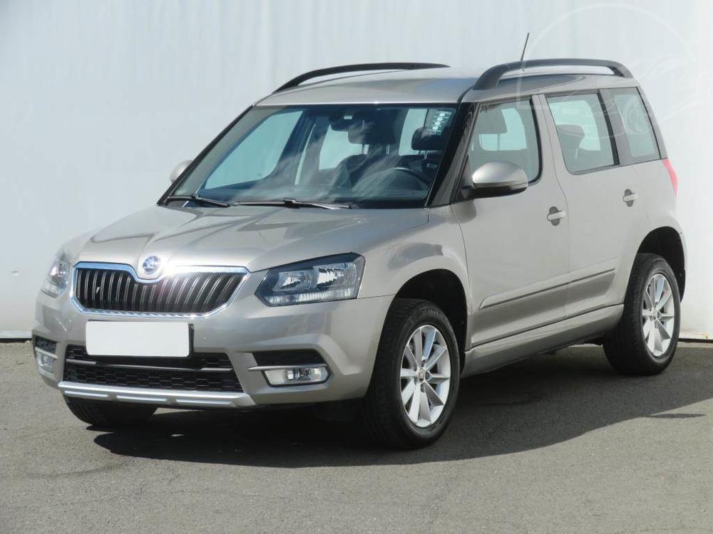 koda Yeti 1.2 TSI, R,1.maj, Serv.kniha