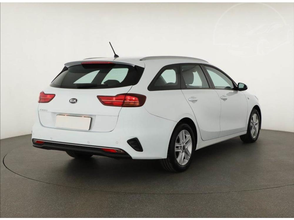 Kia Ceed 1.4 CVVT, R,1.maj, Serv.kniha