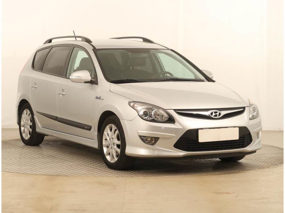 Hyundai i30 1.4 CVVT, R,1.maj