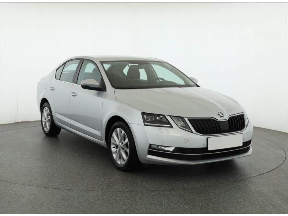 koda Octavia 1.6 TDI, Style, Serv.kniha