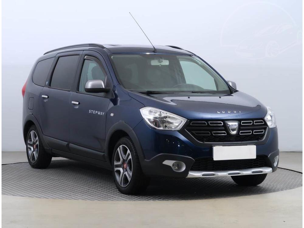 Dacia Lodgy 1.6 SCe, Stepway, ČR,1.maj