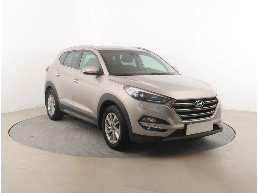 Hyundai Tucson 1.7 CRDi, NOV CENA, Automat