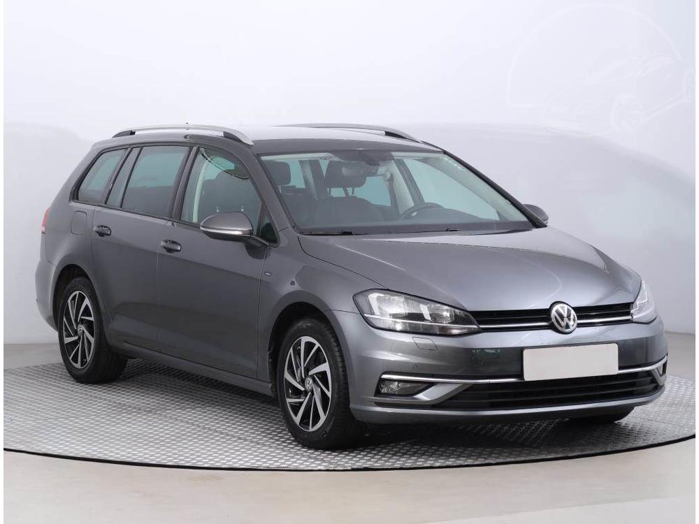 Prodm Volkswagen Golf 1.6 TDI, Serv.kniha, Navi