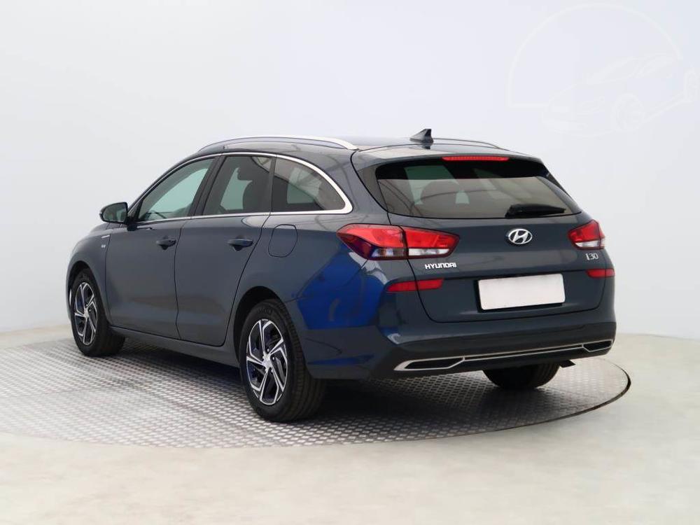 Hyundai i30 1.5 T-GDI MHEV, Family Smart