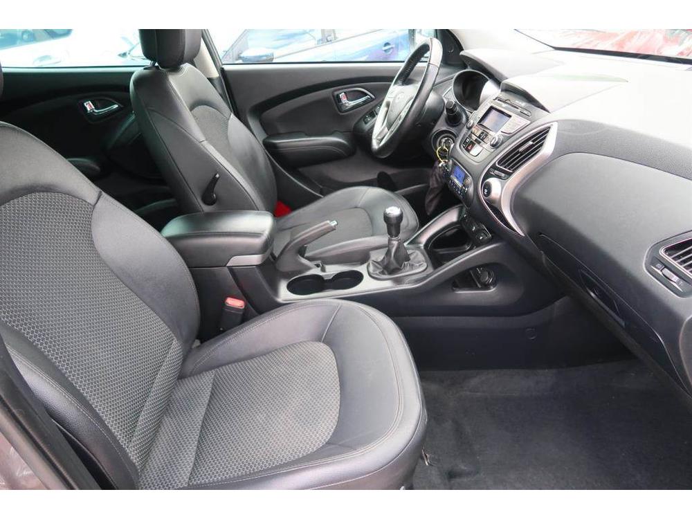 Hyundai iX35 2.0 CVVT, Serv.kniha