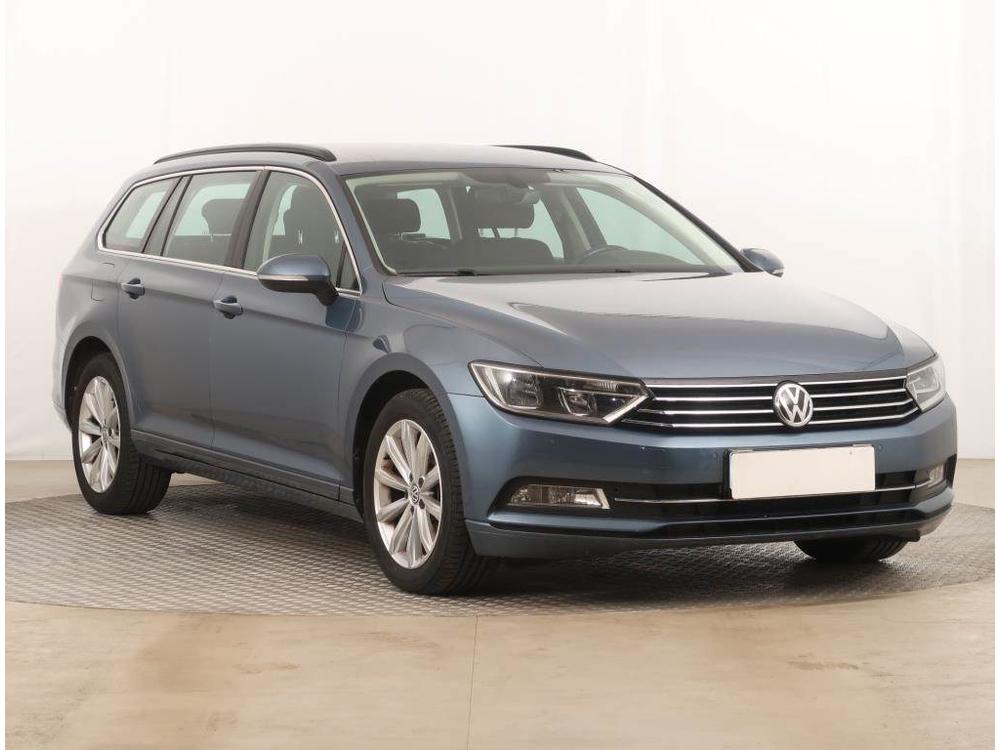 Volkswagen Passat 1.6 TDI, Business, Automat