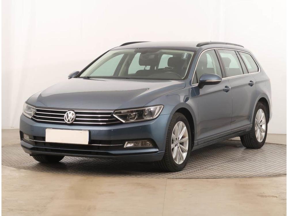 Volkswagen Passat 1.6 TDI, Business, Automat