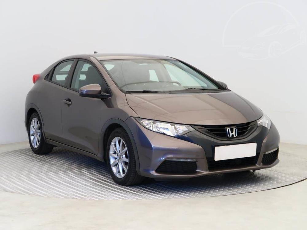 Honda Civic 1.4 i-VTEC, ČR,1.maj