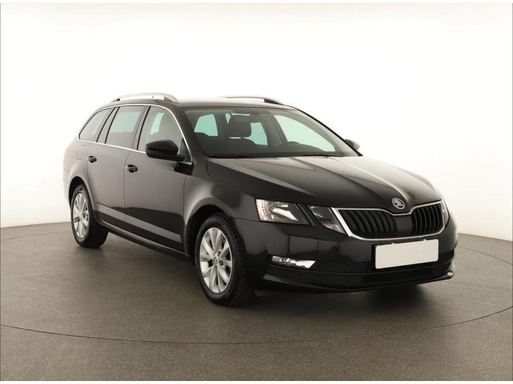 koda Octavia 1.6 TDI, Automat, Navi