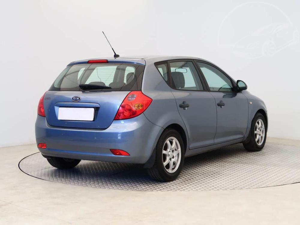 Kia Ceed 1.4 CVVT, oblben vz