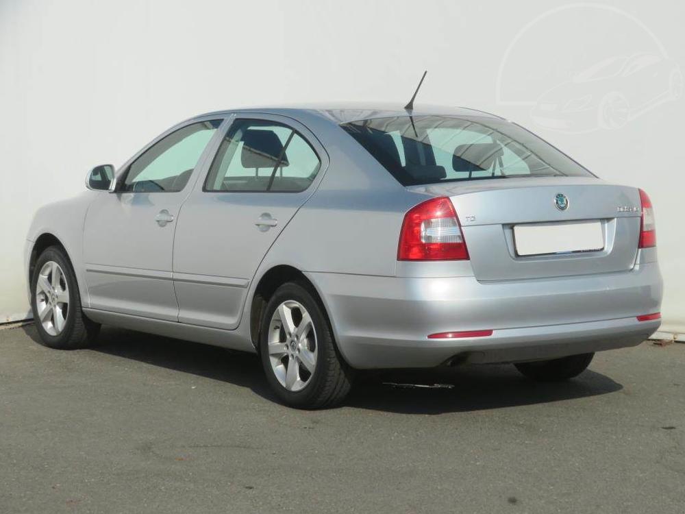 koda Octavia 1.6 TDI, Ambition, Serv.kniha