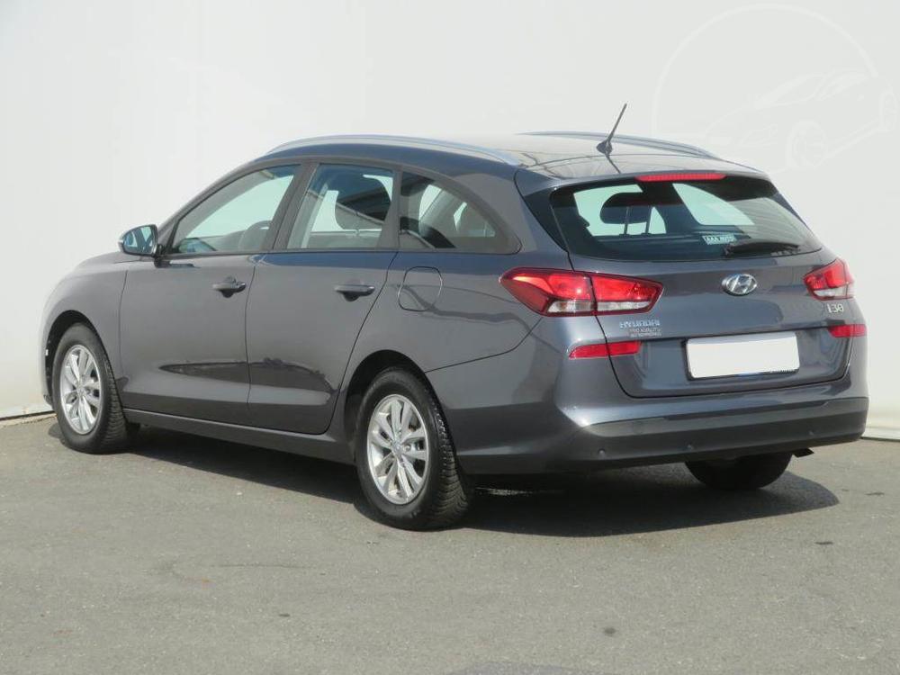 Hyundai i30 1.0 T-GDI, Trikolor, NOV CENA