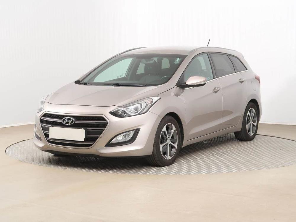 Hyundai i30 1.6 GDI, R,2.maj, Serv.kniha