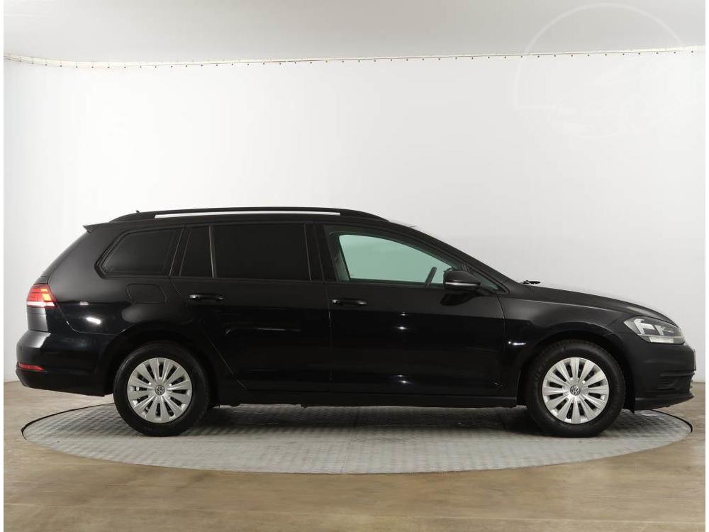 Volkswagen Golf 1.6 TDI, NOV CENA, Automat