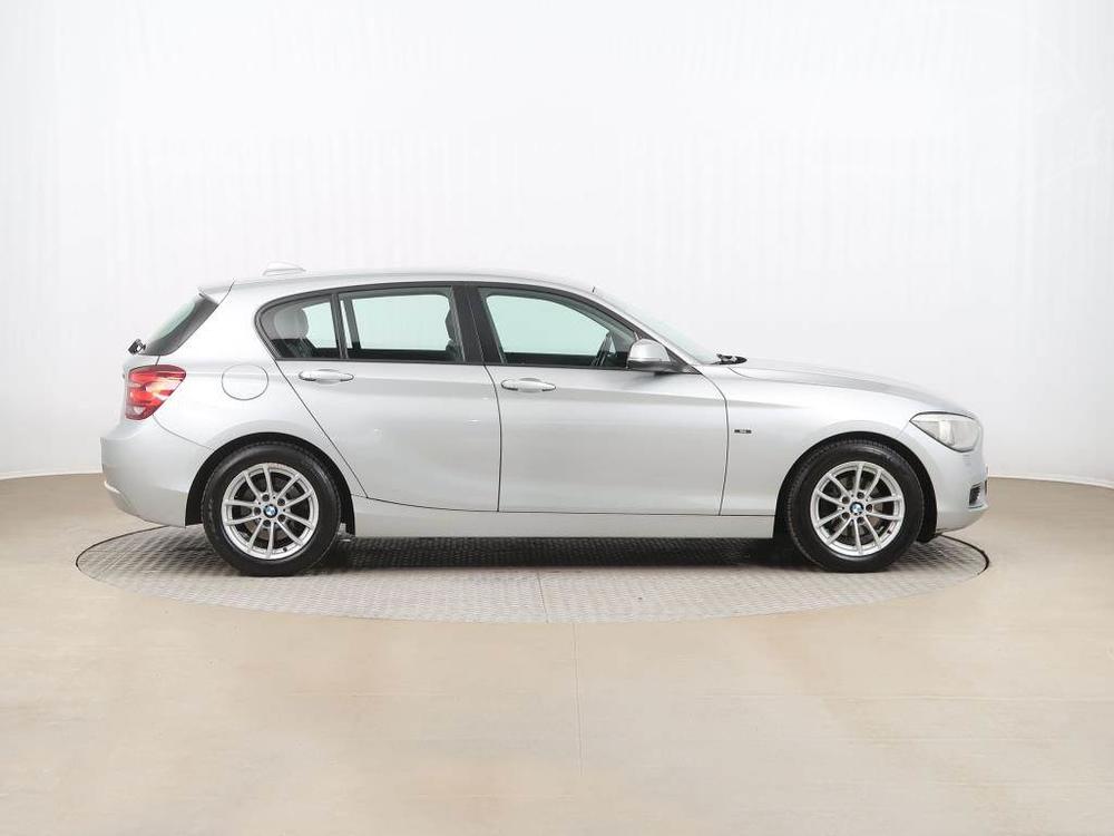 BMW 118 118d, Automat, Serv.kniha