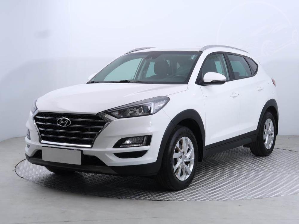 Hyundai Tucson 1.6 CRDi, Adventure, Automat