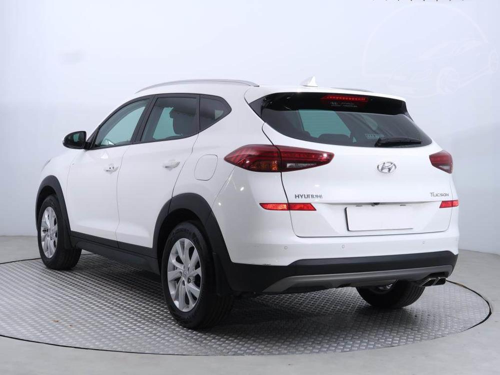 Hyundai Tucson 1.6 CRDi, Adventure, Automat