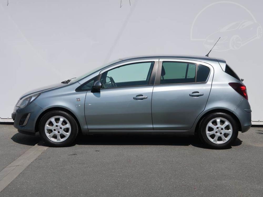 Opel Corsa 1.2, Klima, Tempomat, El. okna