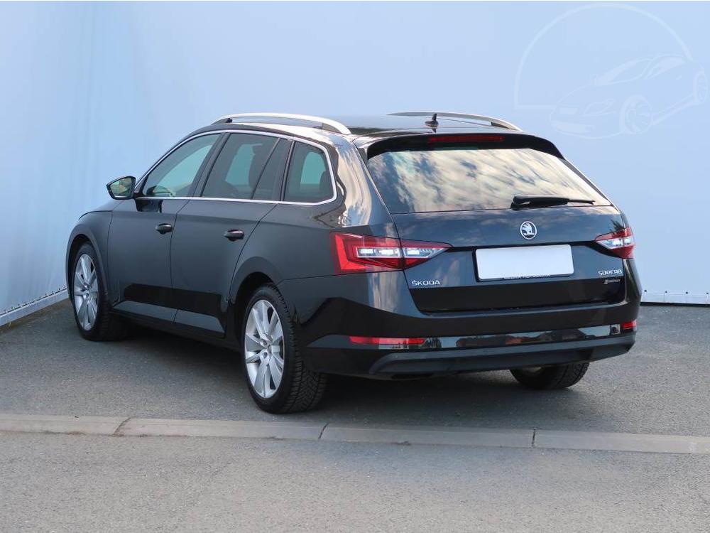 koda Superb 2.0 TDI, Style Plus, NOV CENA