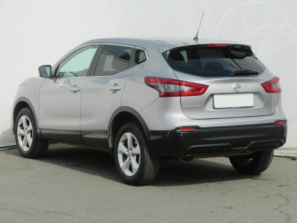 Nissan Qashqai 1.3 DIG-T, NOV CENA, R,1.maj