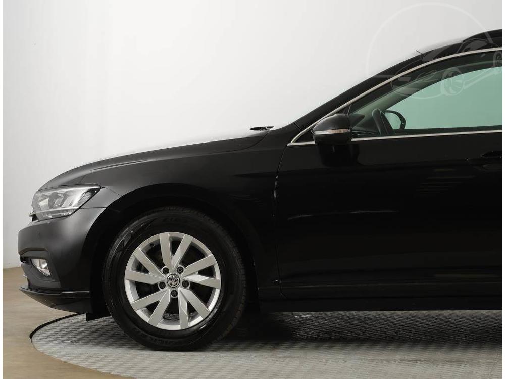 Volkswagen Passat 1.6 TDI, Business, Automat