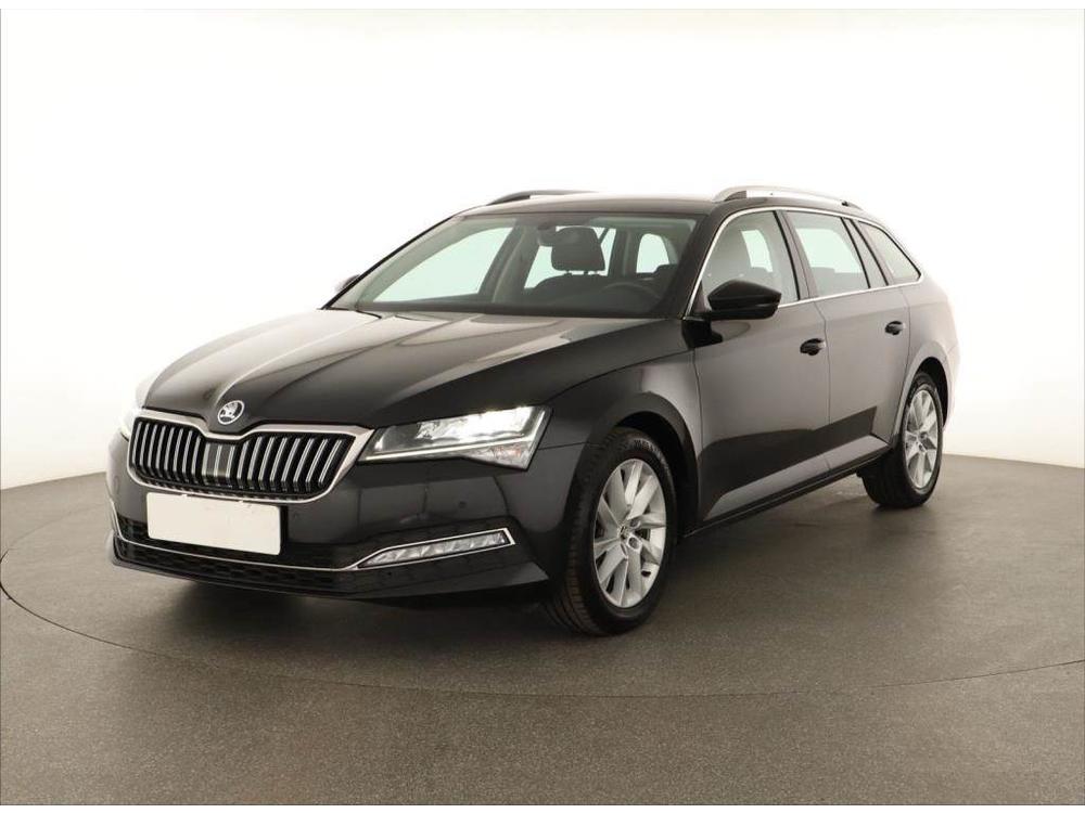 koda Superb 2.0 TDI, Style, R,1.maj, Navi