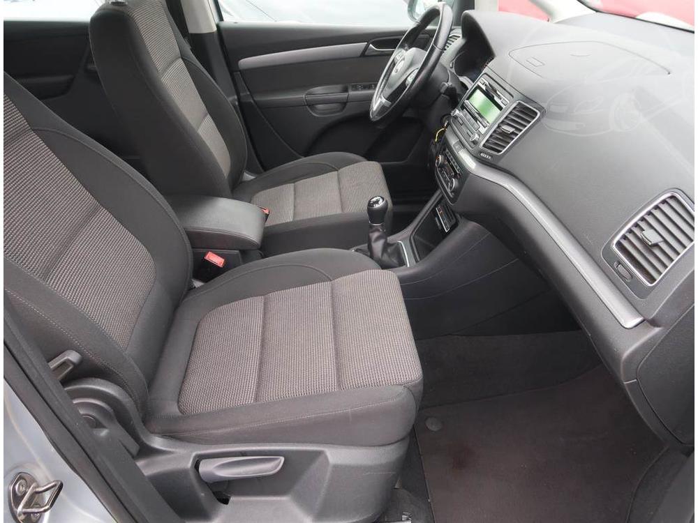 Volkswagen Sharan 2.0 TDI, Automatick klima