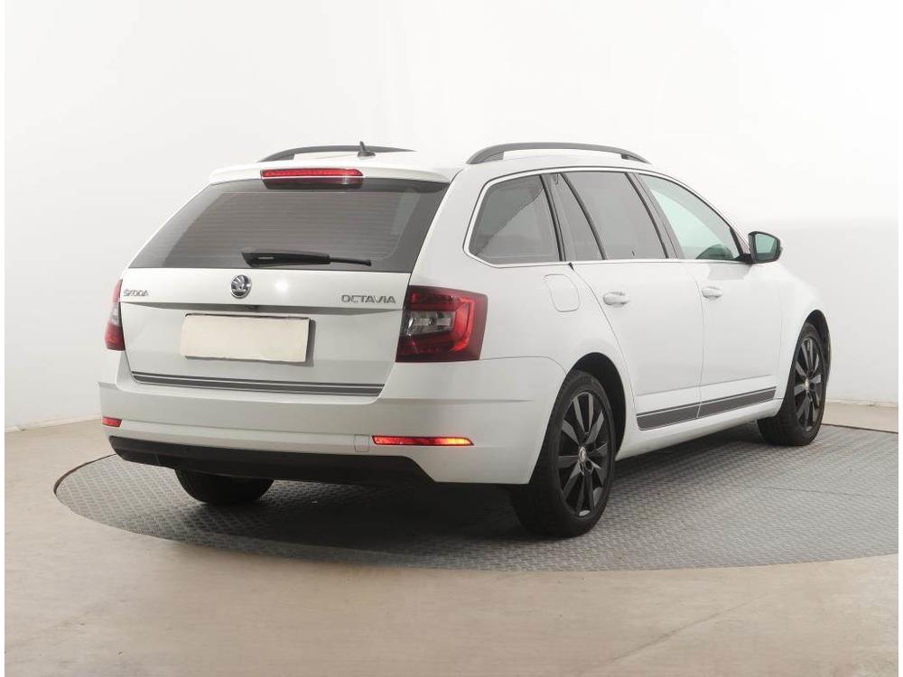 koda Octavia 1.6 TDI, Navi