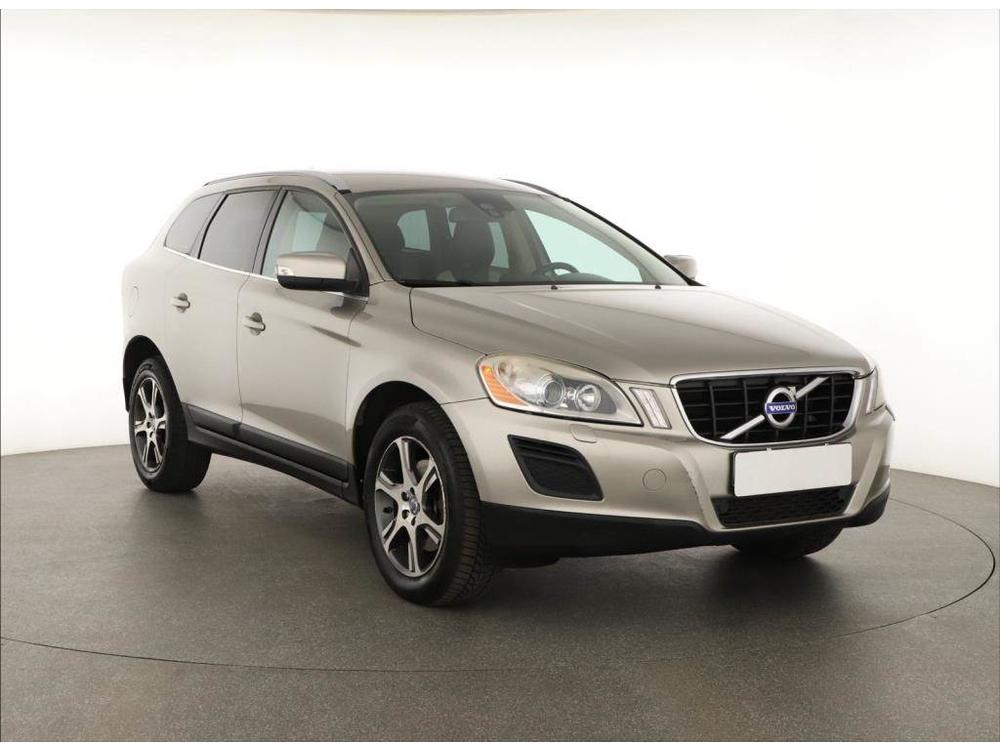 Prodm Volvo XC60 D5, 4X4, Automat, Serv.kniha