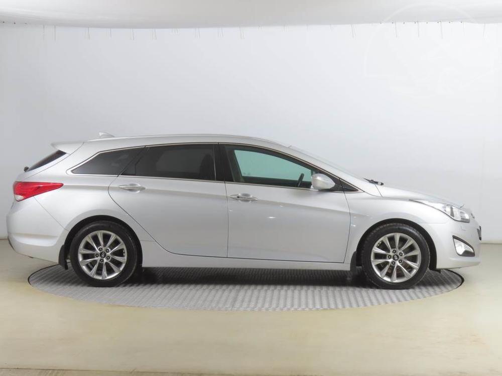 Hyundai i40 1.7 CRDi, Serv.kniha, Navi