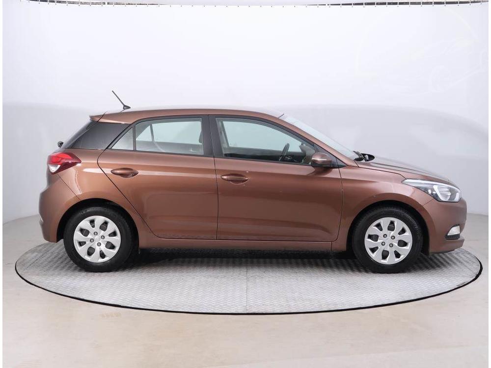 Hyundai i20 1.2, R,1.maj, Serv.kniha