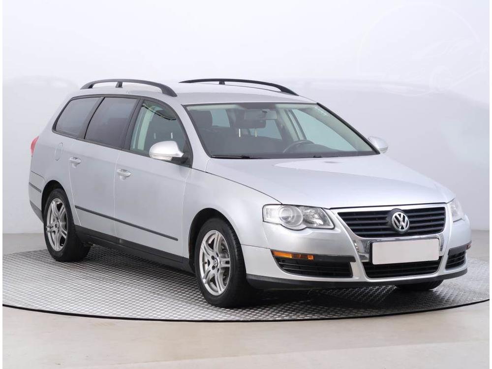 Prodm Volkswagen Passat 2.0 TDI, Trendline, 4X4