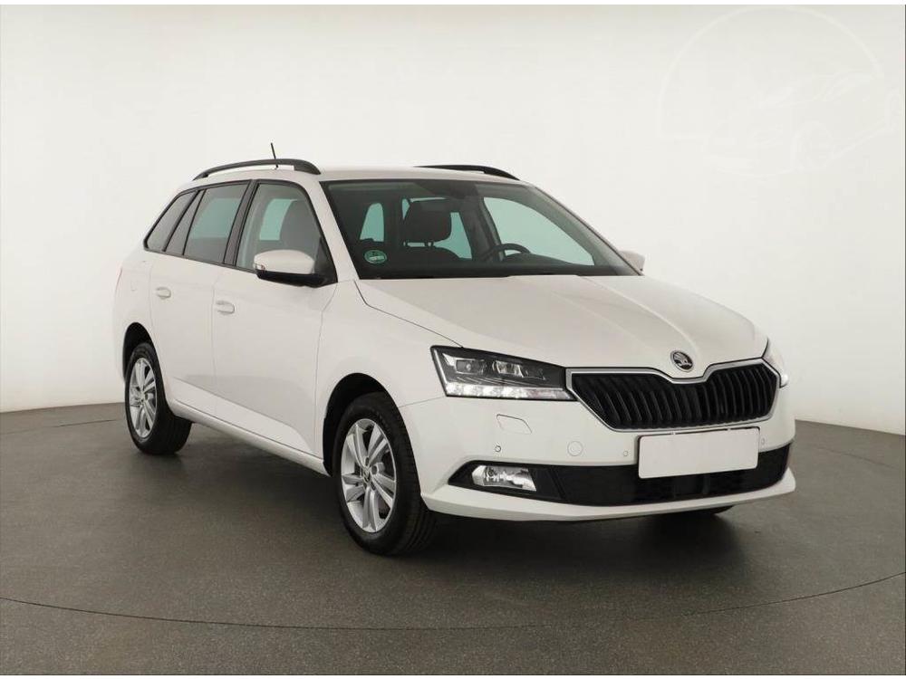 Škoda Fabia 1.0 TSI, ČR,1.maj, Serv.kniha