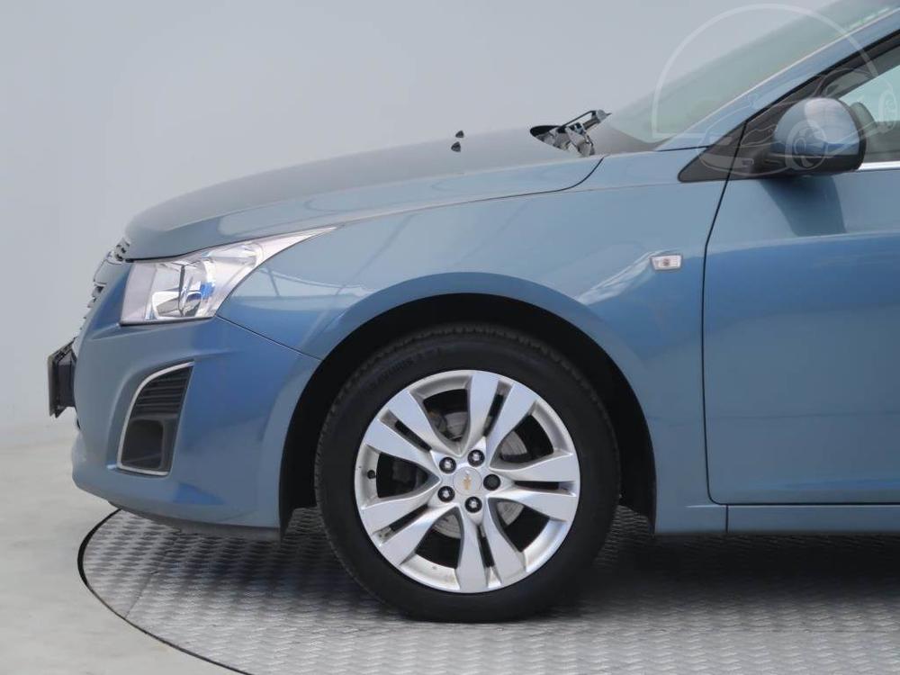 Chevrolet Cruze 1.8 i 16V, R,2.maj