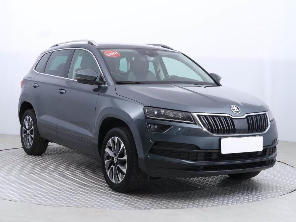 Škoda Karoq 1.5 TSI, Ambition, Serv.kniha